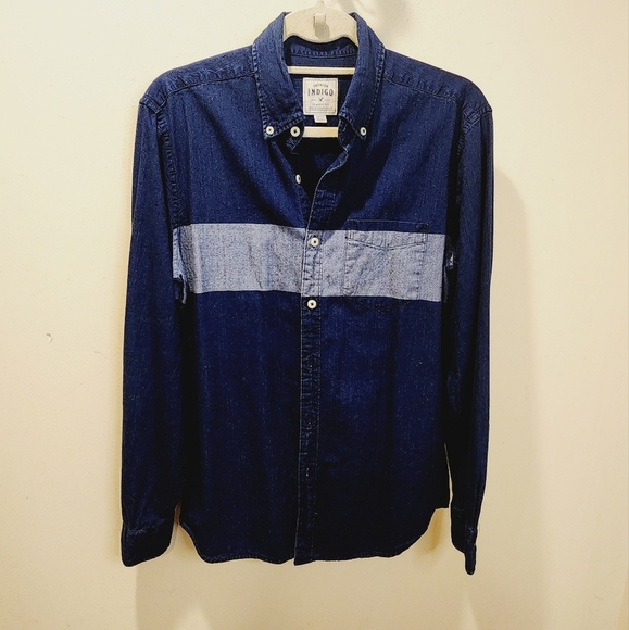 PREMIUM Indigo American Eagle Outfitters Denim Cotton Button Down Shirt size S - Picture 2 of 10